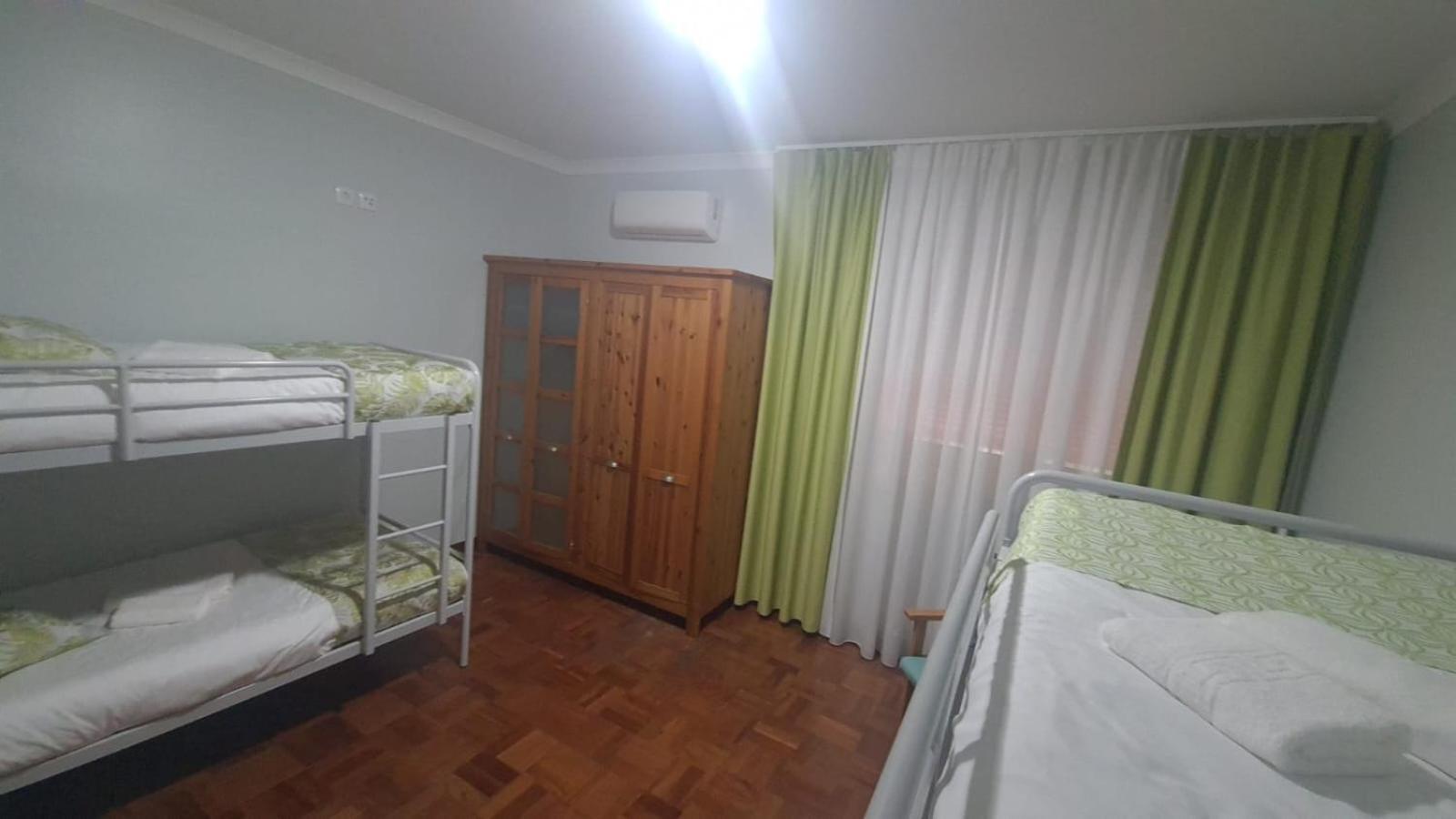 Hostel Jardins De Sao Luis Setubal Exterior photo